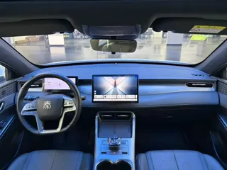 BYD Qin PLUS 2025 купить из Китая, цена 2 694 000 ₽ — Suifenhe Auto