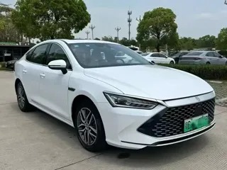 BYD Qin PLUS 2025 купить из Китая, цена 2 504 000 ₽ — Suifenhe Auto
