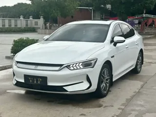 BYD Qin PLUS 2023 купить из Китая, цена 1 476 000 ₽ — Suifenhe Auto