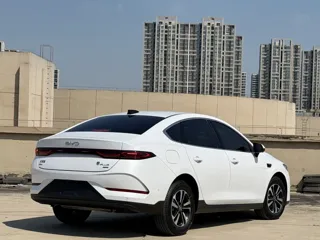 BYD Qin PLUS 2025 купить из Китая, цена 2 711 000 ₽ — Suifenhe Auto