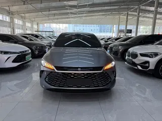 BYD Qin PLUS 2025 купить из Китая, цена 2 454 000 ₽ — Suifenhe Auto
