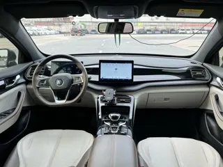 BYD Qin PLUS 2024 купить из Китая, цена 2 468 000 ₽ — Suifenhe Auto