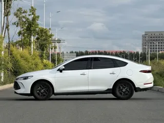 BYD Qin PLUS 2025 купить из Китая, цена 2 465 000 ₽ — Suifenhe Auto