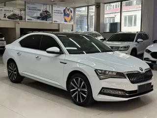 Skoda Superb 2024 купить из Китая, цена 2 911 000 ₽ — Suifenhe Auto