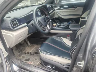 BYD Qin PLUS 2022 купить из Китая, цена 1 657 000 ₽ — Suifenhe Auto