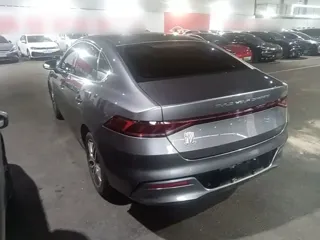 BYD Qin PLUS 2021 купить из Китая, цена 1 654 000 ₽ — Suifenhe Auto