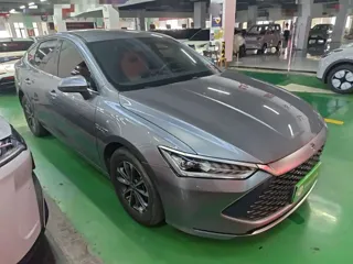 BYD Qin PLUS 2024 купить из Китая, цена 2 315 000 ₽ — Suifenhe Auto