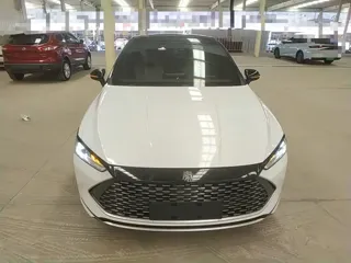BYD Qin PLUS 2024 купить из Китая, цена 2 371 000 ₽ — Suifenhe Auto