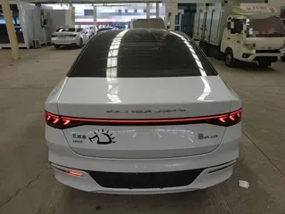 BYD Qin PLUS 2024 купить из Китая, цена 2 371 000 ₽ — Suifenhe Auto