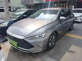 BYD Qin PLUS 2024 купить из Китая, цена 2 353 000 ₽ — Suifenhe Auto