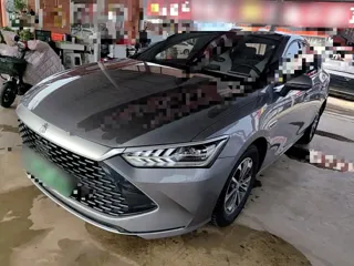 BYD Qin PLUS 2025 купить из Китая, цена 2 526 000 ₽ — Suifenhe Auto