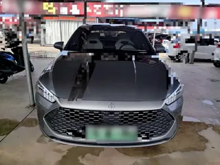 BYD Qin PLUS 2025 купить из Китая, цена 2 526 000 ₽ — Suifenhe Auto