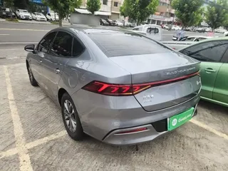 BYD Qin PLUS 2024 купить из Китая, цена 2 463 000 ₽ — Suifenhe Auto