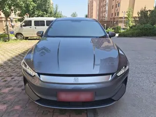 BYD Qin PLUS 2023 купить из Китая, цена 1 637 000 ₽ — Suifenhe Auto