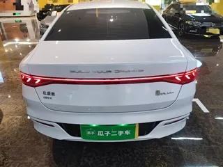 BYD Qin PLUS 2024 купить из Китая, цена 2 604 000 ₽ — Suifenhe Auto