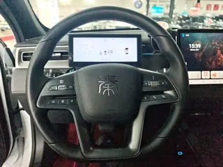 BYD Qin PLUS 2025 купить из Китая, цена 2 769 000 ₽ — Suifenhe Auto