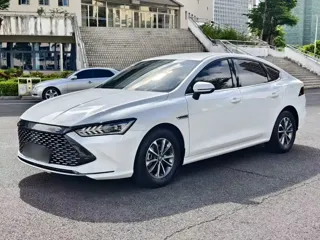 BYD Qin PLUS 2025 купить из Китая, цена 2 453 000 ₽ — Suifenhe Auto
