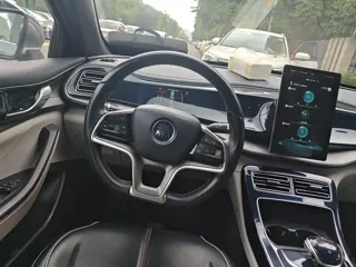 BYD Qin PLUS 2022 купить из Китая, цена 1 470 000 ₽ — Suifenhe Auto