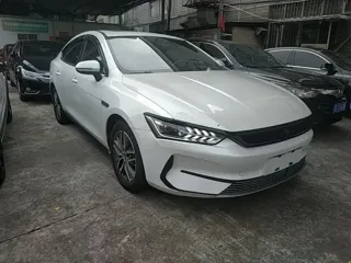 BYD Qin PLUS 2022 купить из Китая, цена 1 534 000 ₽ — Suifenhe Auto