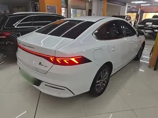 BYD Qin PLUS 2025 купить из Китая, цена 1 804 000 ₽ — Suifenhe Auto
