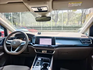 Volkswagen Viloran 2024 купить из Китая, цена 3 979 000 ₽ — Suifenhe Auto