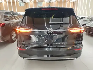 Volkswagen Viloran 2024 купить из Китая, цена 3 978 000 ₽ — Suifenhe Auto