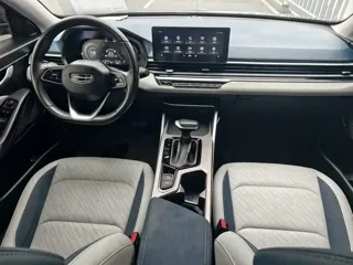 Geely Emgrand 2022 купить из Китая, цена 1 046 000 ₽ — Suifenhe Auto