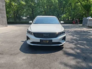 Geely Emgrand 2022 купить из Китая, цена 989 000 ₽ — Suifenhe Auto