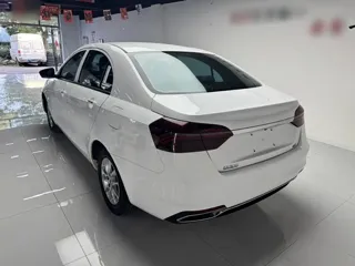 Geely Emgrand 2020 купить из Китая, цена 1 090 000 ₽ — Suifenhe Auto