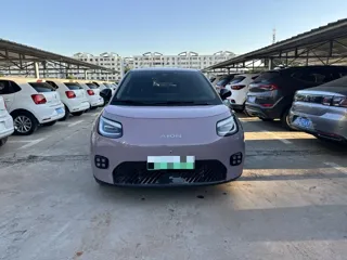 Aion UT 2025 купить из Китая, цена 1 547 000 ₽ — Suifenhe Auto