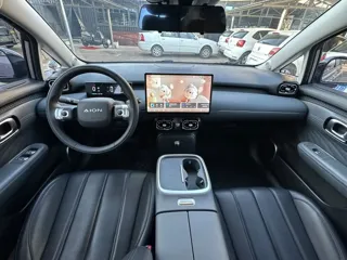 Aion UT 2025 купить из Китая, цена 1 547 000 ₽ — Suifenhe Auto