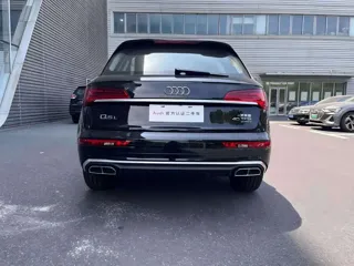 Audi Q5 2024 купить из Китая, цена 4 576 000 ₽ — Suifenhe Auto