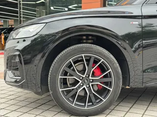Audi Q5 2024 купить из Китая, цена 5 956 000 ₽ — Suifenhe Auto