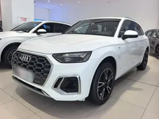 Audi Q5 2024 купить из Китая, цена 4 416 000 ₽ — Suifenhe Auto