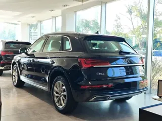 Audi Q5 2024 купить из Китая, цена 5 621 000 ₽ — Suifenhe Auto