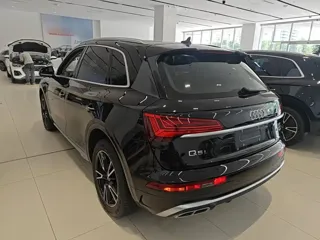Audi Q5 2024 купить из Китая, цена 4 416 000 ₽ — Suifenhe Auto
