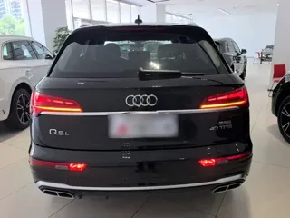 Audi Q5 2024 купить из Китая, цена 4 416 000 ₽ — Suifenhe Auto