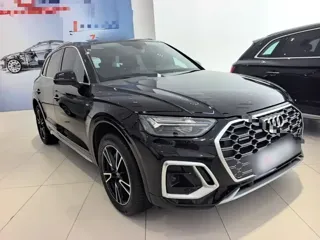 Audi Q5 2024 купить из Китая, цена 4 416 000 ₽ — Suifenhe Auto