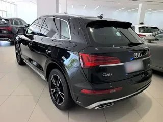 Audi Q5 2024 купить из Китая, цена 4 416 000 ₽ — Suifenhe Auto