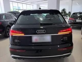 Audi Q5 2024 купить из Китая, цена 4 416 000 ₽ — Suifenhe Auto