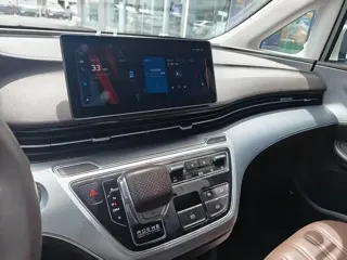 Roewe iMAX8 2024 купить из Китая, цена 2 862 000 ₽ — Suifenhe Auto