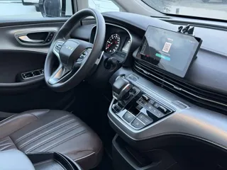 Roewe iMAX8 2024 купить из Китая, цена 2 979 000 ₽ — Suifenhe Auto