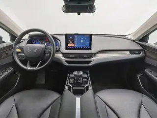 Hongqi E-QM5 2022 купить из Китая, цена 1 476 000 ₽ — Suifenhe Auto