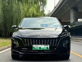 Hongqi E-QM5 2023 купить из Китая, цена 1 566 000 ₽ — Suifenhe Auto