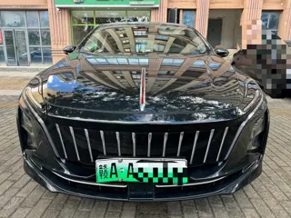 Hongqi E-QM5 2022 купить из Китая, цена 1 172 000 ₽ — Suifenhe Auto