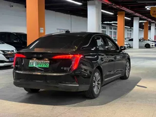 Hongqi E-QM5 2024 купить из Китая, цена 2 064 000 ₽ — Suifenhe Auto