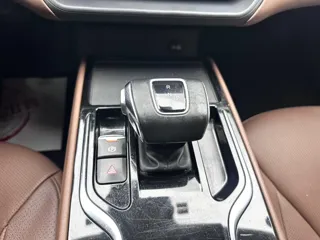 Hongqi E-QM5 2022 купить из Китая, цена 1 476 000 ₽ — Suifenhe Auto