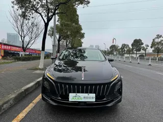 Hongqi E-QM5 2024 купить из Китая, цена 1 510 000 ₽ — Suifenhe Auto