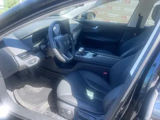 Hongqi E-QM5 2024 купить из Китая, цена 1 637 000 ₽ — Suifenhe Auto
