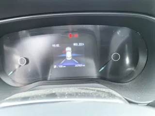 Hongqi E-QM5 2024 купить из Китая, цена 1 637 000 ₽ — Suifenhe Auto